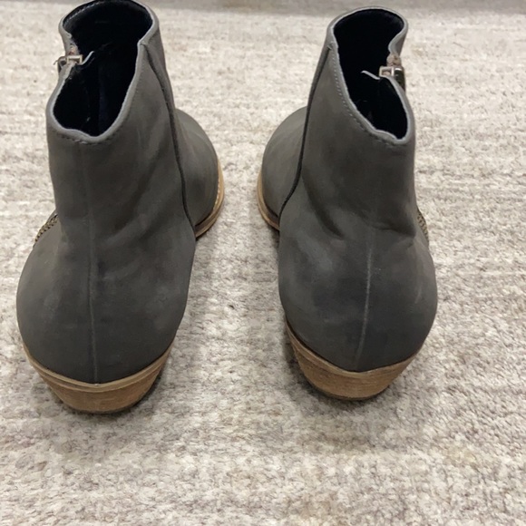 Tucker and Tate Suede Grey Booties Girls sz 3-1/2 - Picture 2 of 7